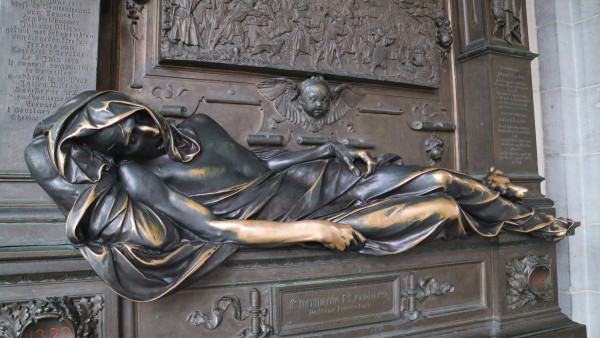 20180701セルクラース像2